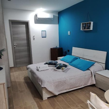 A Casa Di Lina Hotel Olbia Exterior photo