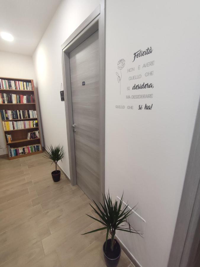 A Casa Di Lina Hotel Olbia Exterior photo